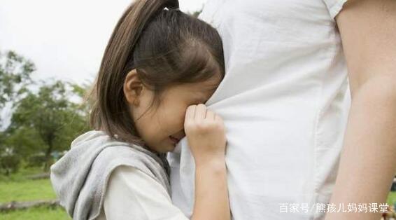 《爸妈你们离婚吧》大宝作文引起老师重视,妈妈看完难过到泪流