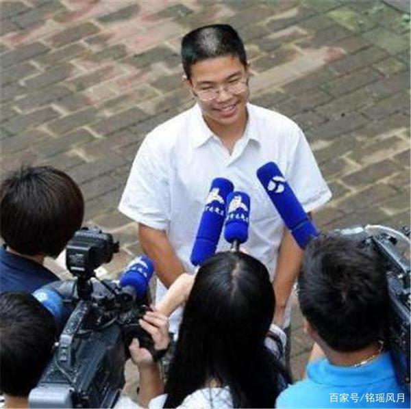 这篇难倒阅卷老师的高考作文,全篇755字却拿了满分,怎么回事? 3