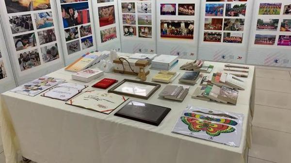 爆!“龙马奋进 艺作文华师生作品展”劲爆来袭! 3