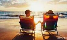 15岁女孩“爱情观”作文走红，老师自愧不如，网友：她比我懂爱情