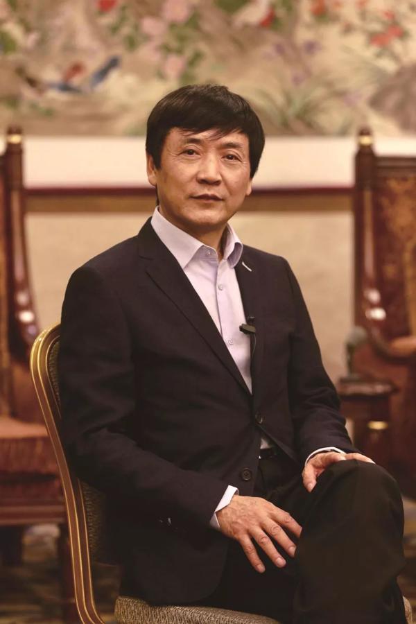 为好作文转身！曹文轩领衔大咖评审团！第五届扬子晚报杯·统编教材同步作文大赛开赛！ 2