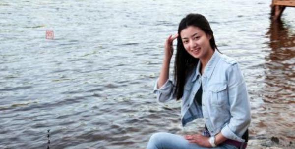 中考满分作文：你是我最要好的人 4