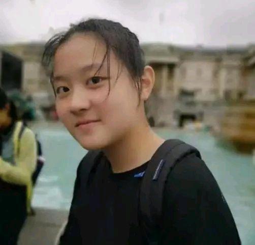 14岁女孩“爱情观”作文火了!网友:活了几十年都没她看得透彻 2