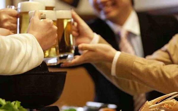 全国成人作文一等奖:《喝酒》 2
