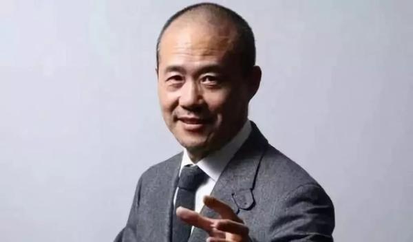 书评 | “隔壁小王”笔下的“隔壁老王” ——《共和国地产印迹·王石篇》读后感