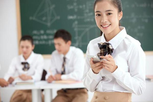 高考、中考作文9种技法，考场上应急很管用 2