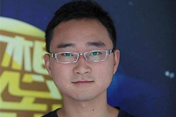当年高考用甲骨文写作文的考生怎么样了?导师:有些浮夸,靠不住 5