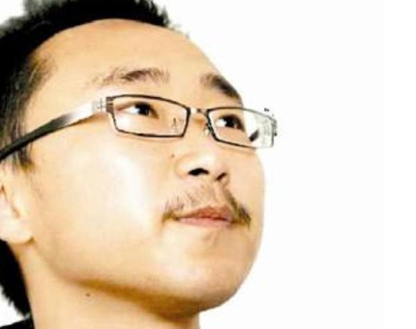 首次用甲骨文写高考作文的他,6分被名校破格录取,如今怎样了? 1