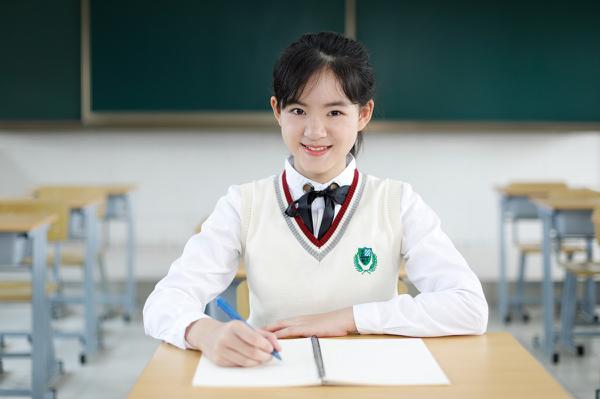 原创 北京高考满分作文点评：《转折》，一个理科生的作文 1