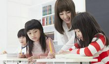 原创 考试作文：《名为“人”的光芒》，心向光明无关词藻华丽或朴实