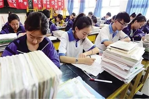 高考作文是重头戏，掌握这五个技巧，阅卷老师想打低分都难！ 4