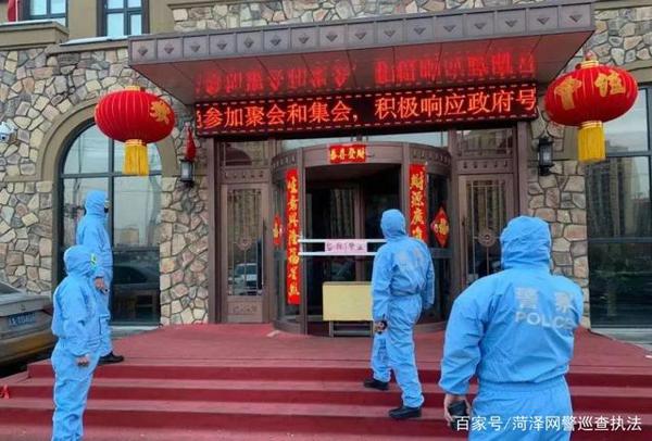 儿子在作文中写道:“我支持爸爸!” 2