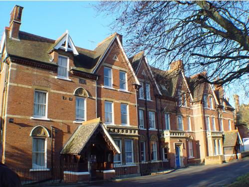 英国伦敦南岸大学申请条件