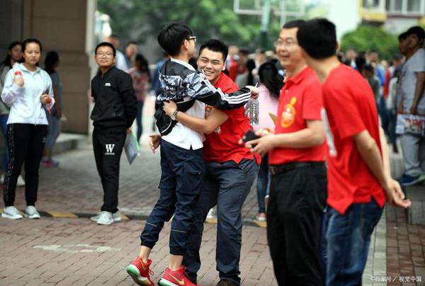 2020届高考:语文科目复习攻略,保住作文和选择题! 1