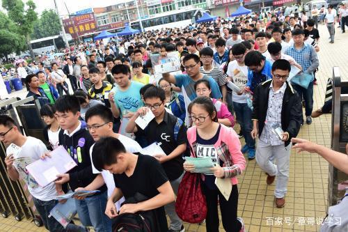 还在为语文作文而发愁吗?关键在于你不会这“三连问”技巧 1