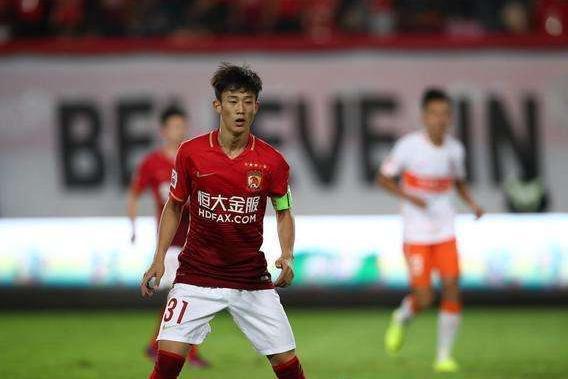 未卜先知!前恒大队长晒11岁作文:未来将在巴塞罗那展示我的球技