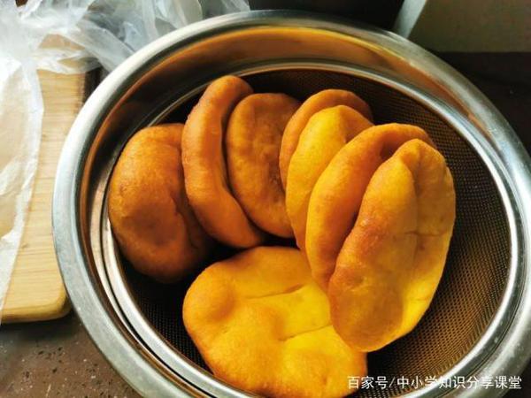 小学生优秀作文赏析——《炸南瓜油饼》,收藏,让孩子读一读