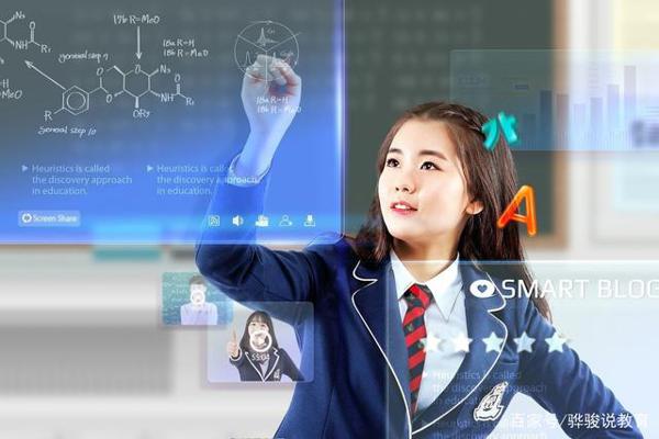满分作文:《珍视今昔》,与其参与时间葬礼,倒不如珍惜今昔