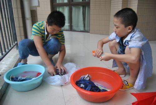 小学生写作文“吐槽”父母,文采优秀让老师惊艳,惹谁不能惹学霸 3