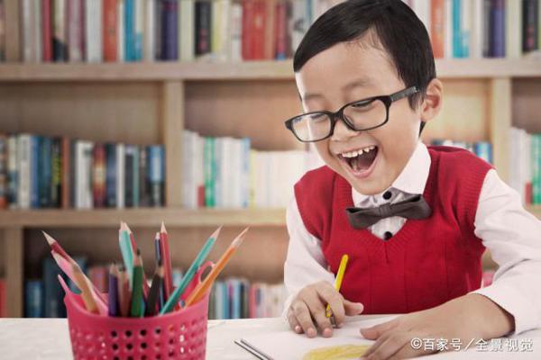 为什么玩得高兴,写作文还是不够生动?要针对问题进行辅导 3