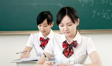 原创 高考猜题、优秀作文：《扯开嗓子不如甩开膀子》