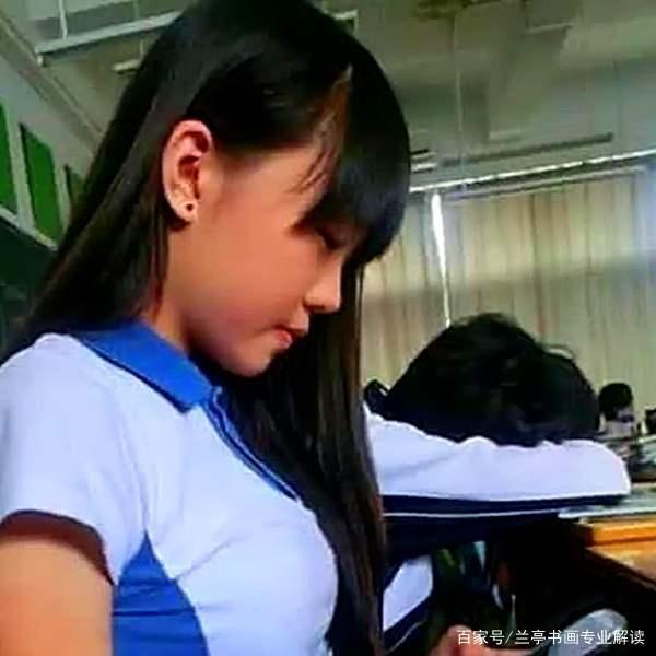 女生在母亲节写“爱情”作文爆红网络,老师:写得好,字也有美感 3