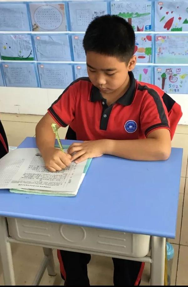 【朝盛学校】 现场作文比赛 10