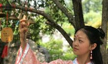 那有温度的目光 中考满分作文