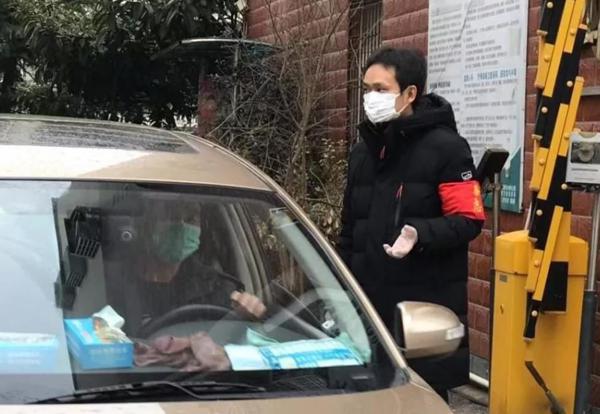 战役，给各种作文的底料