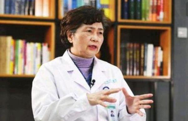 直播第一课丨我给学生讲:如何写好抗疫主题作文 5