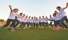 张开双臂轻松迎考作文