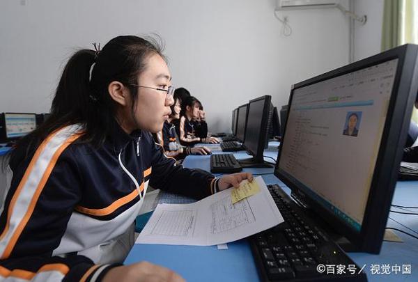 家长必读:如果你孩子面临中高考,给他看看这6大作文得分技巧 1