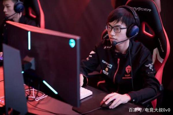 职业选手无恋爱权？Knight陷恋爱绯闻 TES经理写作文抨击