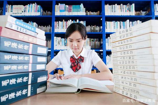 高考作文预测、作文点评:《会有天使替我来爱你》 2