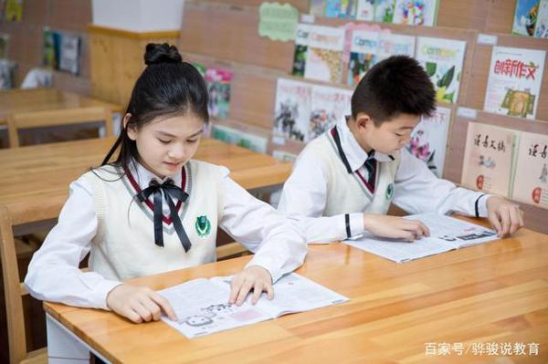 中学生作文:《虽然很累,但你奔跑的样子真的很美》 1
