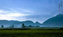 山村黎明即景 乡村美景作文300字