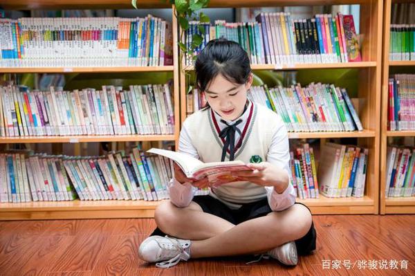 中学生作文:《惊魂十二小时》,我期待着成为有胆量守护世界的人 1