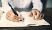 学生作文引用只会“鲁迅说”怎么办？老师说：收藏名人自题联！