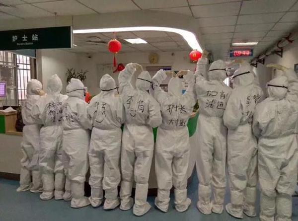 武汉“封城”的第280小时,看了当地小学生1篇作文,大家都沉默了