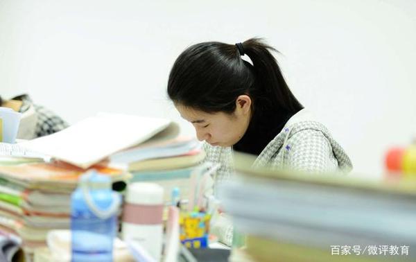 学霸的高分作文,卷面整洁度高,字体工整,值得学渣模仿 3