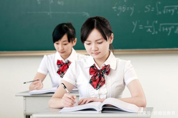 中学生优秀作文:《那件小事》 1