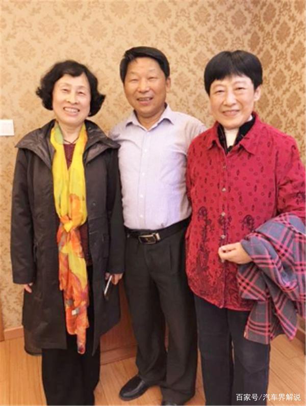 1977年北京文科女状元,当年语文考99,作文登人民日报,后来如何 3