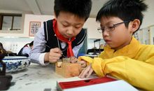 10岁小学生作文《我想成为大老板》，以诚动人，语文老师怒赞