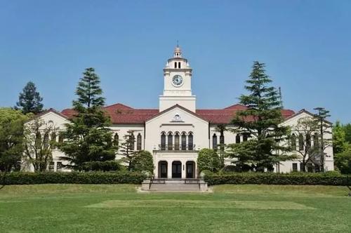 有关于日本冈山县大学的介绍