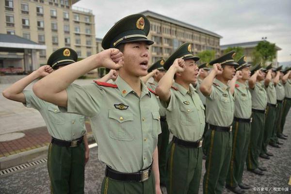 高考实用文体作文备考:放飞青春梦想,绽放青春年华 2