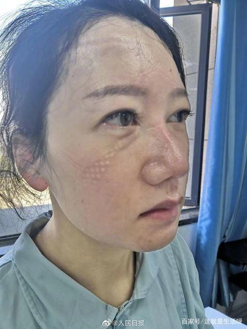 来自初中学生的作文:《口罩下的美》 3