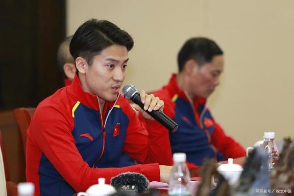 高考实用文体作文备考:放飞青春梦想,绽放青春年华 3