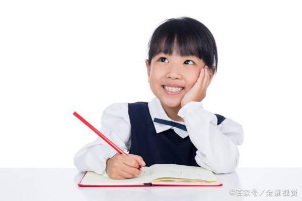 初一学生作文很差,看了很多优秀作文也没用,如何提升写作水平? 7