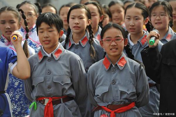 小学语文写人类作文好词好句好段积累，家长收藏 1