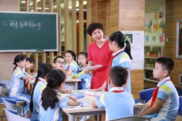 致敬口罩后的面孔，致敬民族脊梁，“'疫'线面孔”新闻读后感征文大赛来了 2